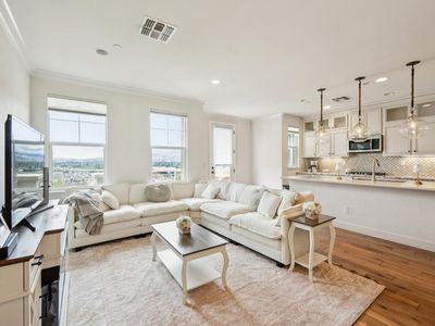 303 Jacquelyn Lane, Petaluma, CA, 94952