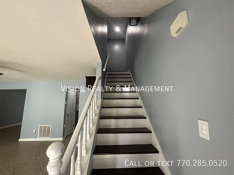5200 Afton Way SE — Photo 32