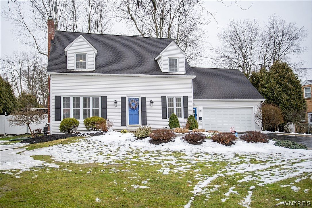 58 Parkview Dr, Akron, NY 14001 Zillow