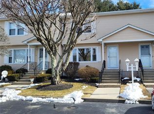 10 Bateman Ave APT C2, Cranston, RI 02920