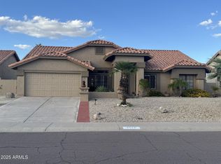 9510 W Menadota Dr, Peoria, AZ 85382