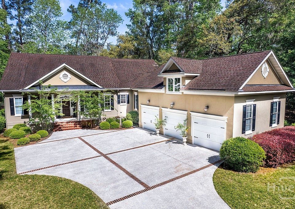 1st image of 4 Perriwinkle Lane