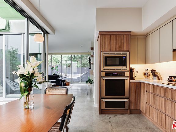 5th image of 4276 Perlita Ave