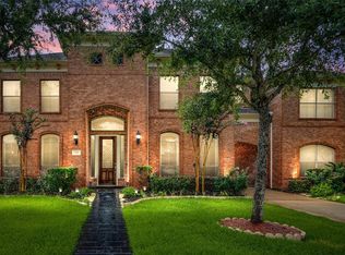 919 Poydras St, Sugar Land, TX 77498