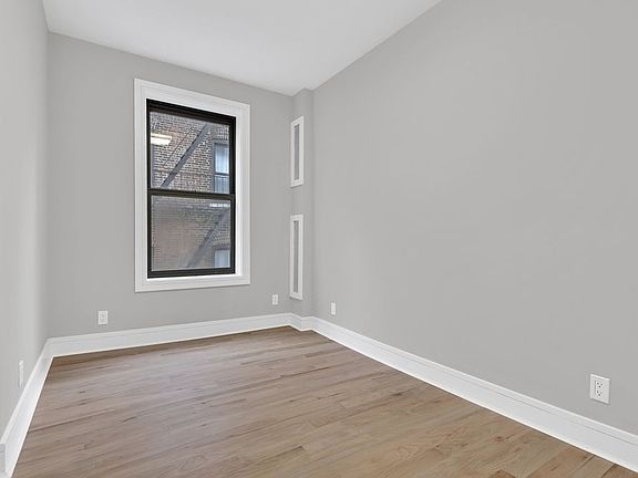 2nd image of 61 Tiemann Pl #51