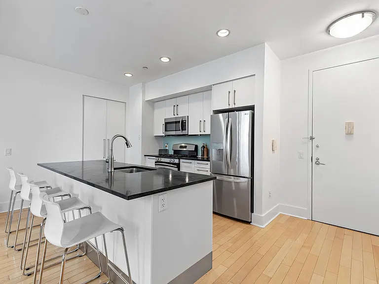 4 Beacon Way #1603 — Photo 5