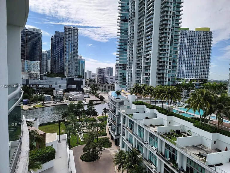 350 S Miami Ave #1515 — Photo 6