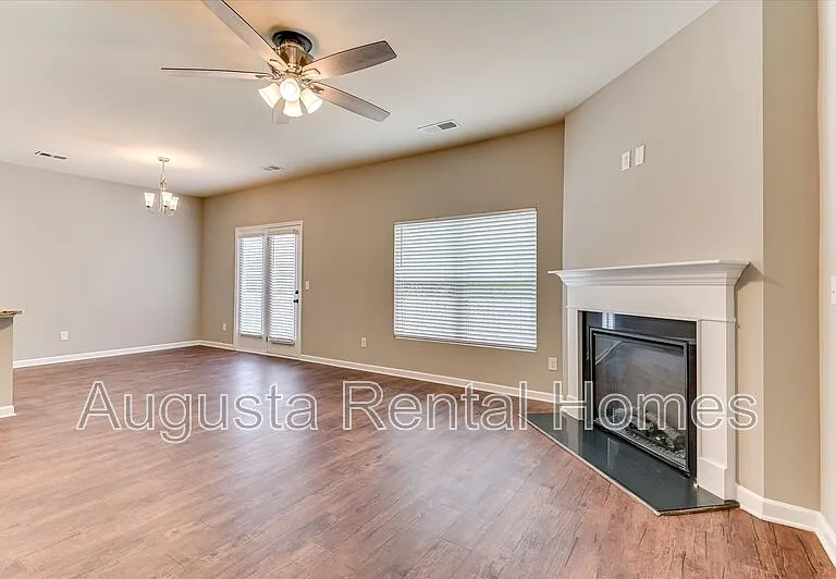 5060 Vine Ln — Photo 19
