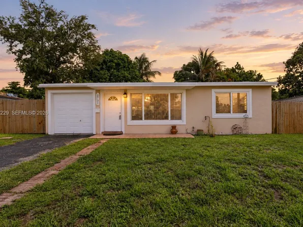 2731 Bruce Ter, Hollywood, FL 33020