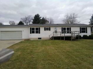 4100 Canary Ln, Jackson, MI 49202