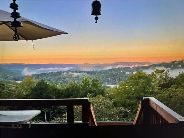 25 Table Rock Dr, Eureka Springs, AR 72631