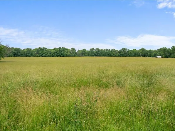 E 215th St, Kingsville, MO 64061