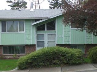 2105 NW Turner Dr APT B, Pullman, WA 99163