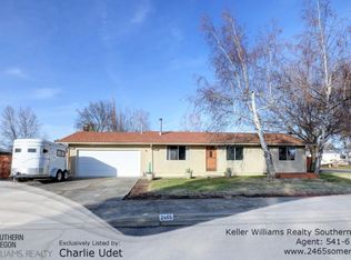 2465 Somerset Pl, Medford, OR