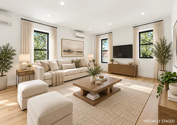 Living room, photo 1
