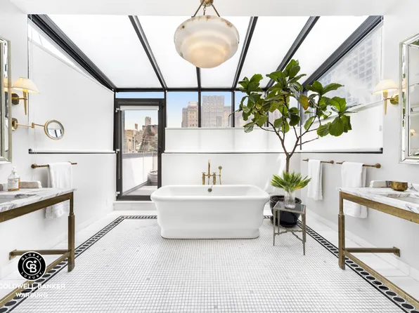 45 East 30th Street image 7 of 13