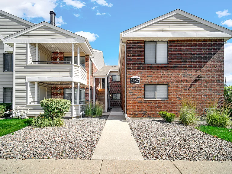 TGM McDowell Place — Photo 51