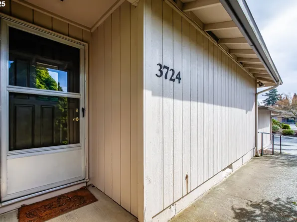 3724 NE 45th St, Vancouver, WA 98661