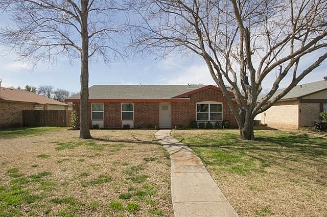 1st image of 1818 Angelina Dr