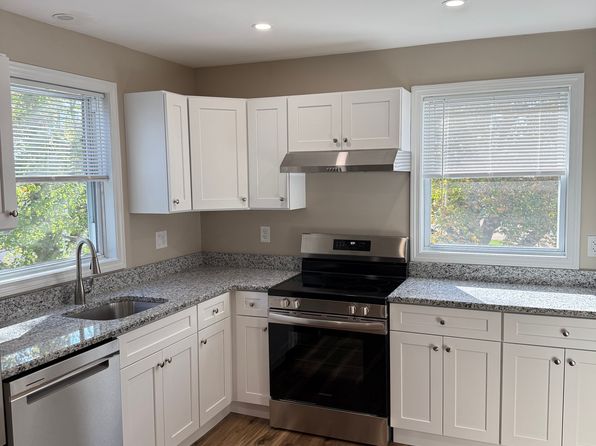 2 Haines St #3