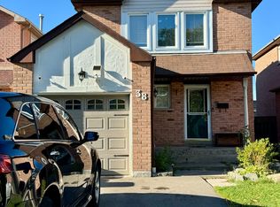 38 Nectarine Cres, Brampton, ON L6S 5Z1
