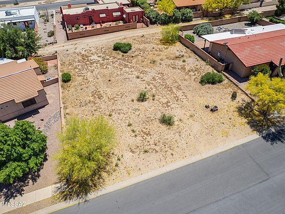 2nd image of 121 W Calle Escudilla Unit 368
