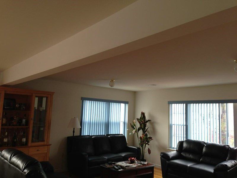 2nd image of 51 Holland St #3