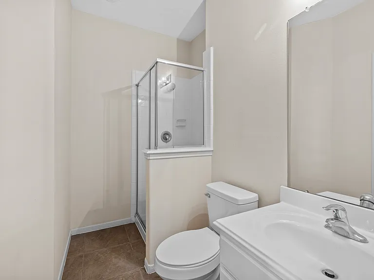 1111 Blue Leaf Dr — Photo 32