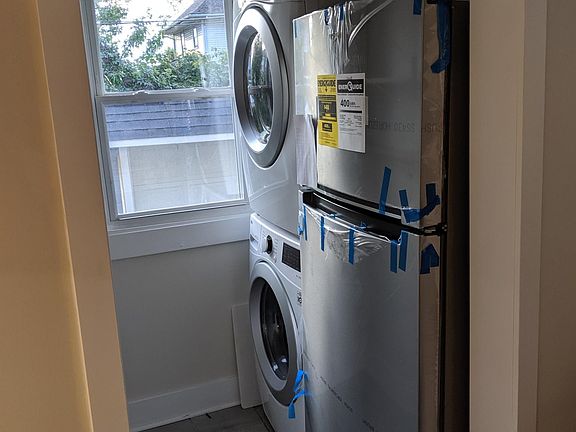 5th image of 1448 Lincoln Ave #1448