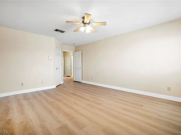 3775 Emerald Bay Cir — Photo 27