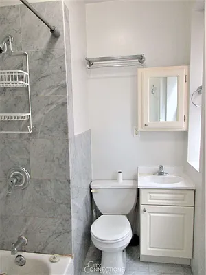 Rented by City Connections Realty | media 20