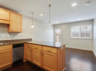 1725 Delachaise St APT 104, New Orleans, LA 70115