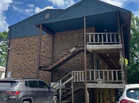189 W Patterson, B
