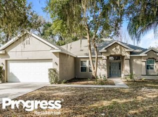 111 Pine Shade Ct, Deland, FL 32720