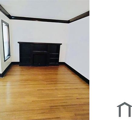 4th image of 8314 S Paulina St #2B