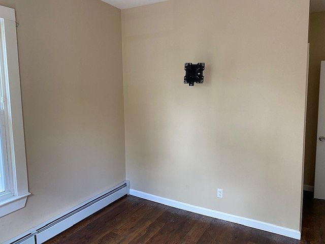BEDROOM1