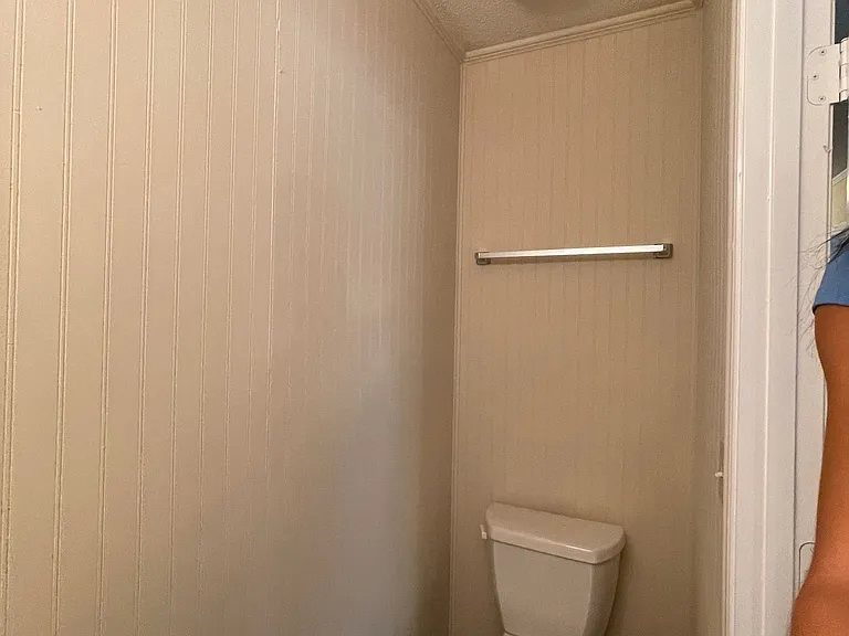207 Charleston Ave — Photo 23