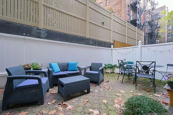 Rented by Keller Williams NYC | media 20