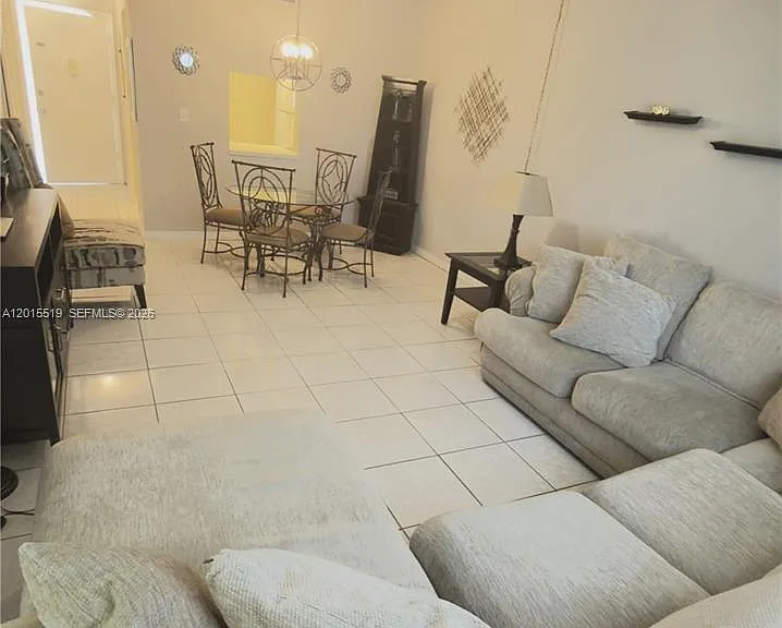 2820 NE 201st Ter #F217 — Photo 4