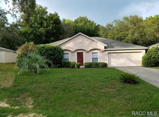 2433 W Summer Pl, Citrus Springs, FL 34434