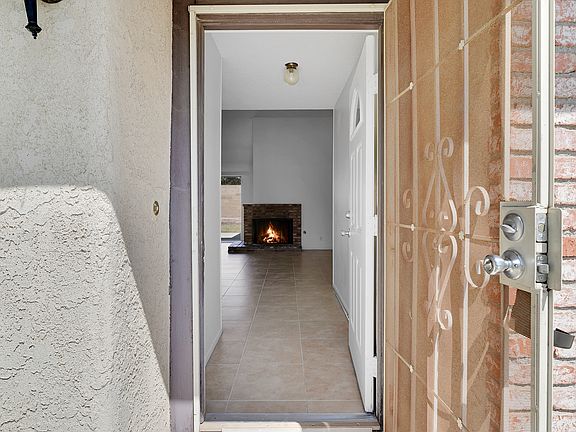 3rd image of 143 Surrey Way