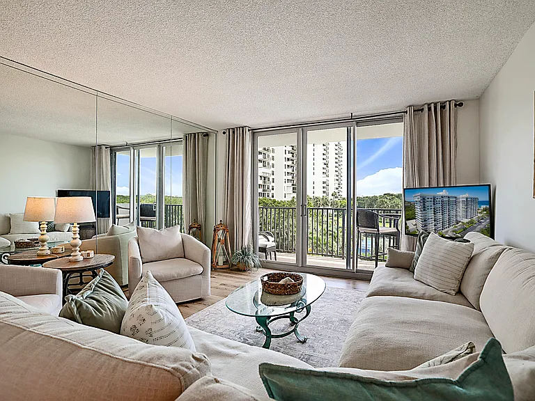2121 N Ocean Blvd #407W — Photo 7