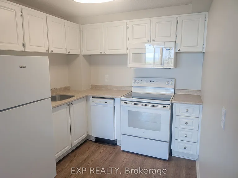 981 Gulf Pl #1016 — Photo 19
