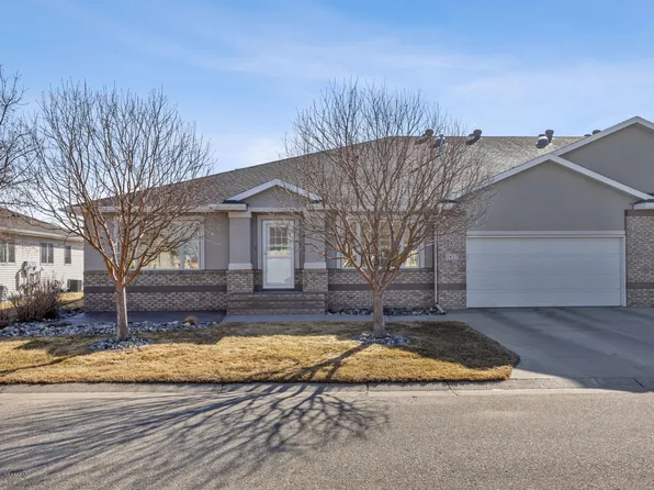 1837 Evergreen Way, West Fargo, ND 58078