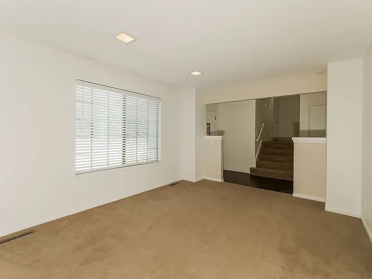 15045 Switzer Rd — Photo 16