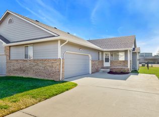 221 S Maize Rd UNIT 31, Wichita, KS 67209