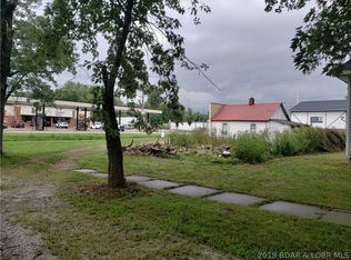 305 N Spruce St, Eldon, MO 65026