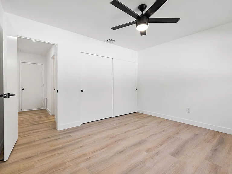 74930 San Simeon Dr — Photo 13