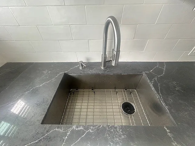 623 W 22nd St #3 — Photo 6