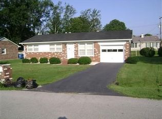 212 Spruce Dr, Frankfort, KY 40601